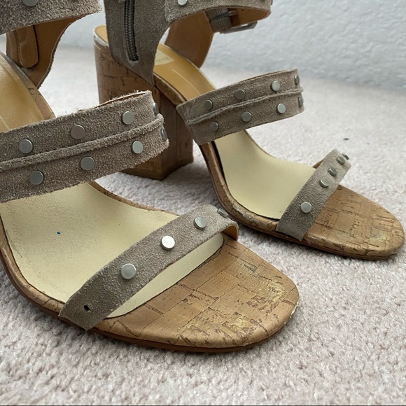 Dolce Vita | Eddie Suede Block Heels - Picture 9 of 17